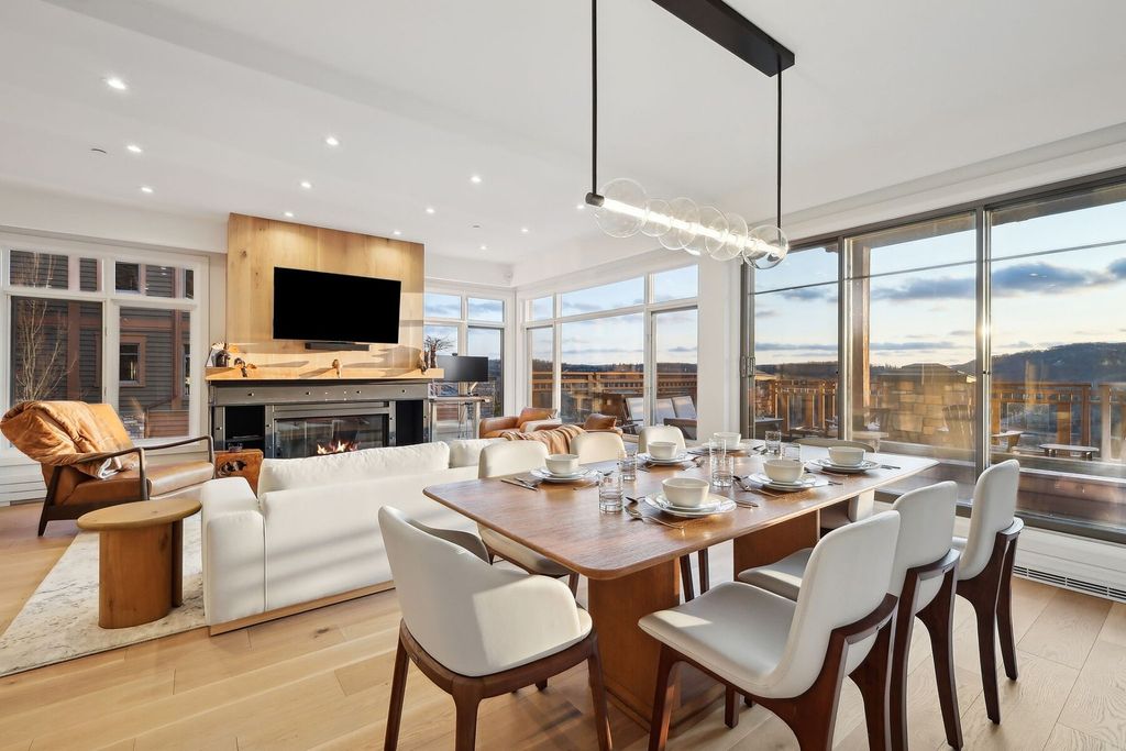 Престижная квартрира в продажа Mont-Tremblant, Канада