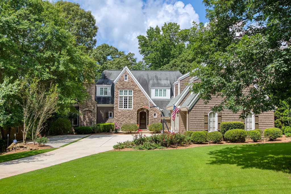 7 bedroom luxury Detached House for sale in Sandy Springs, United States