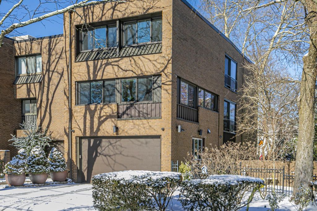 3 bedroom luxury Townhouse for sale in Princeton, United States