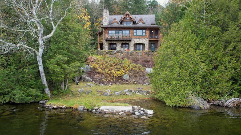 10 room luxury Detached House for sale in Barnet, Vermont