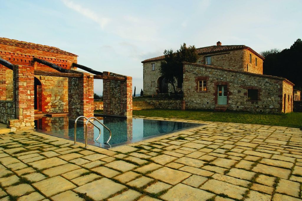 Esclusiva Casa Indipendente di 300 mq in affitto Casole d'Elsa, Toscana