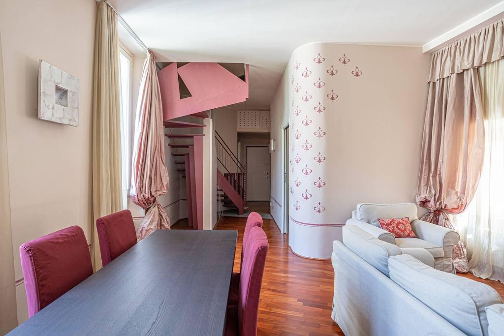 Prestigioso appartamento in vendita Varese, Lombardia