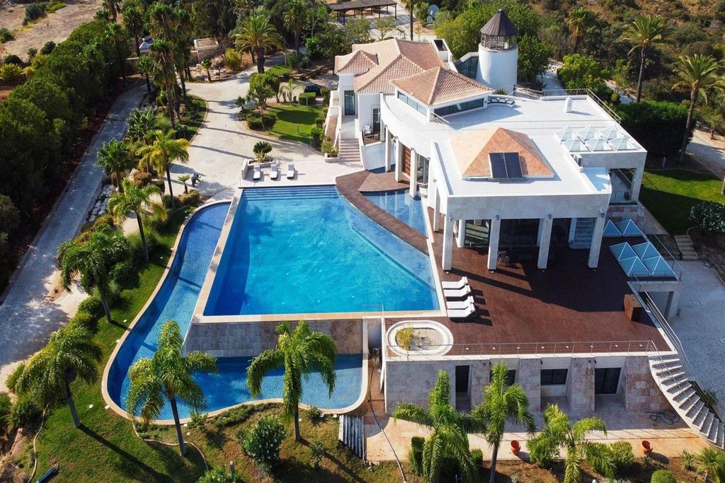 6 bedroom luxury Detached House for sale in Olhão, Distrito de Faro