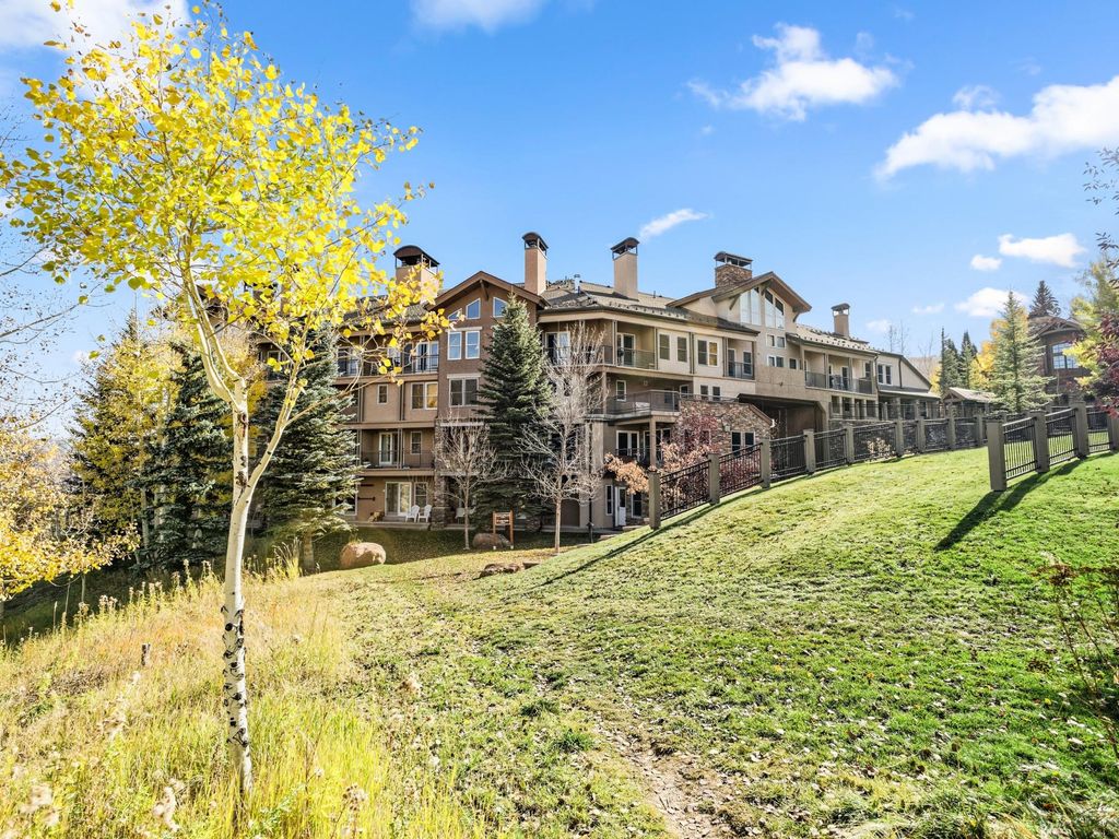 Luxury apartment complex for sale in 425 Wood Road, Unit 41, Snowmass Village, Pitkin County, Colorado