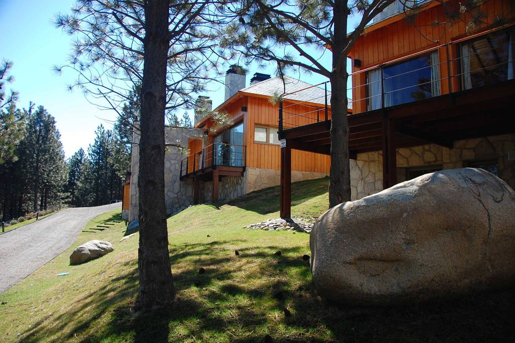Престижный дом в продажа Chapelco, Neuquén Province