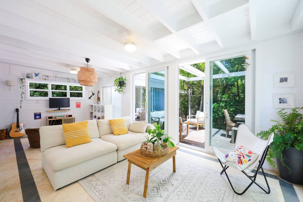Эксклюзивный Коттедж в жилом комплексе в продажа Thompson Cove, Providenciales
