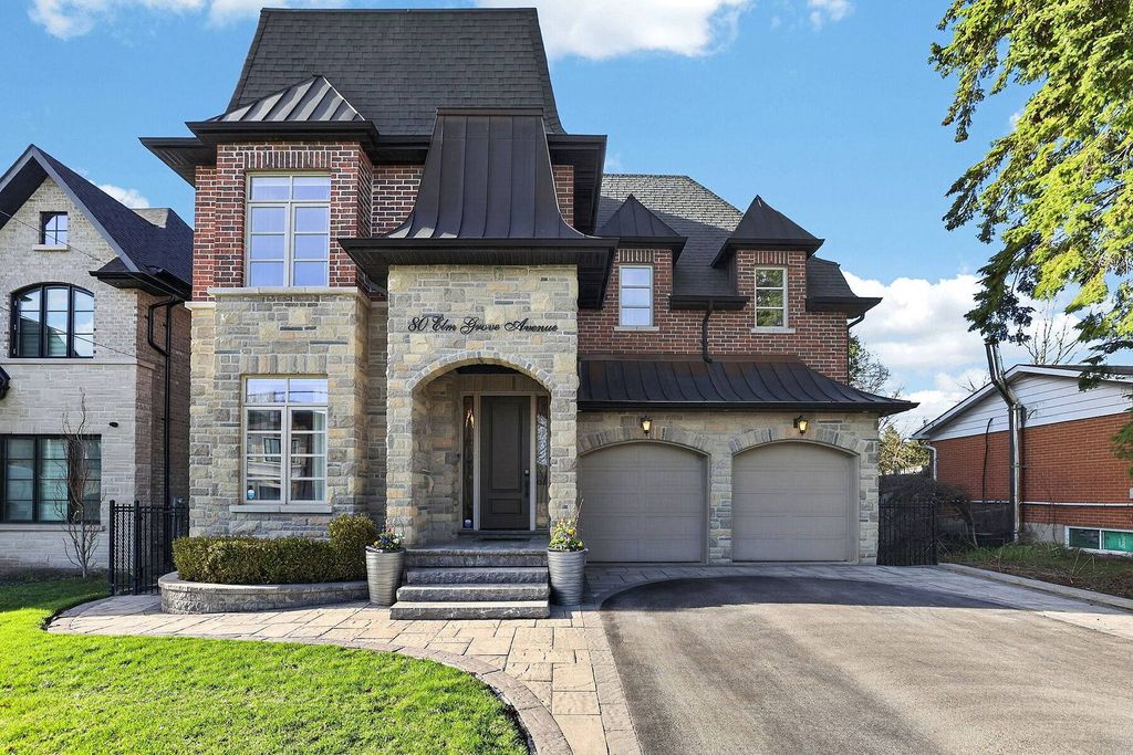 Exklusives Einfamilienhaus von 355 m2 zu verkaufen in Richmond Hill, Kanada