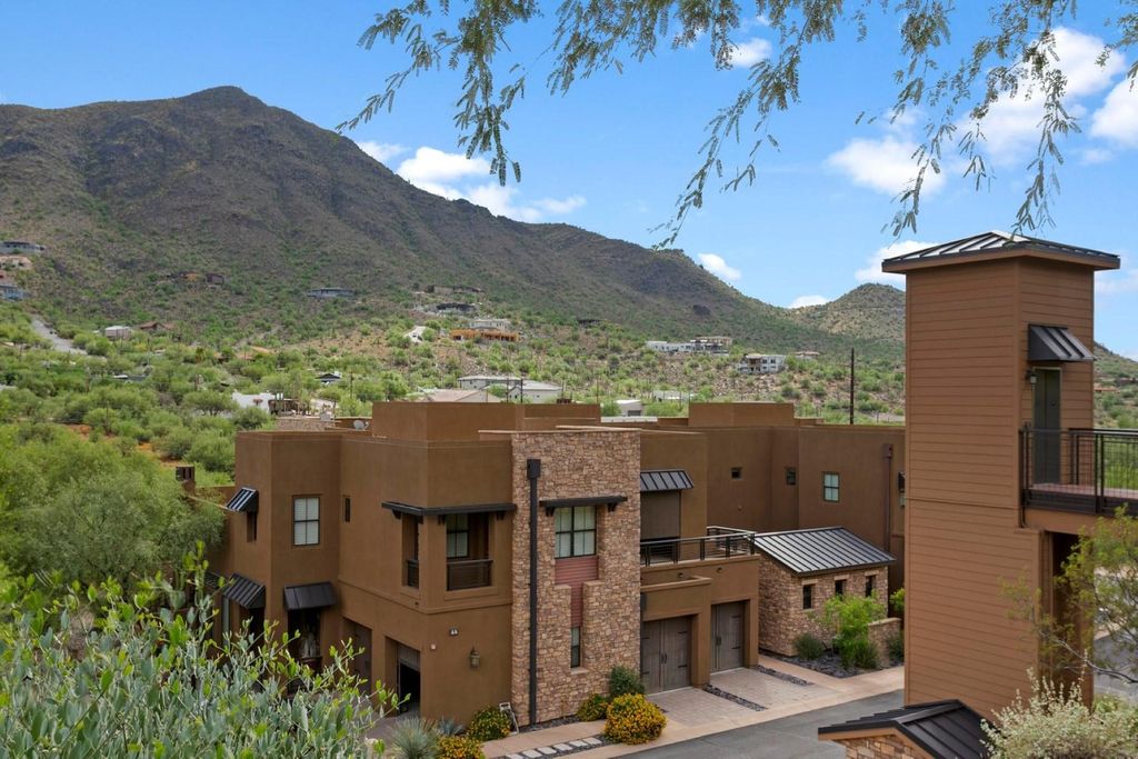 2 bedroom luxury Flat for sale in Cave Creek, United States