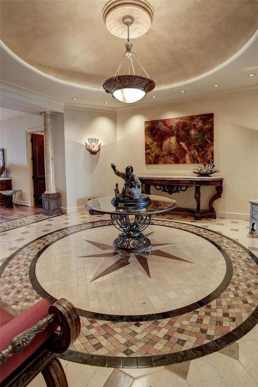10 room luxury Flat for sale in Houston, Texas