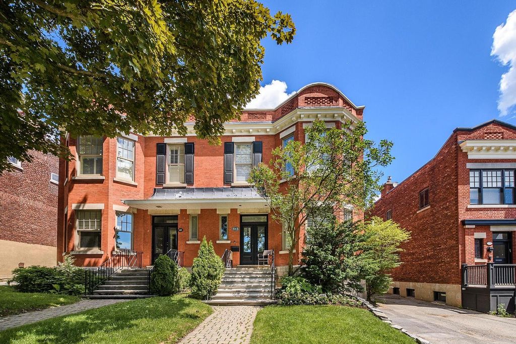 Luxury 4 bedroom Detached House for sale in Westmount, Quebec