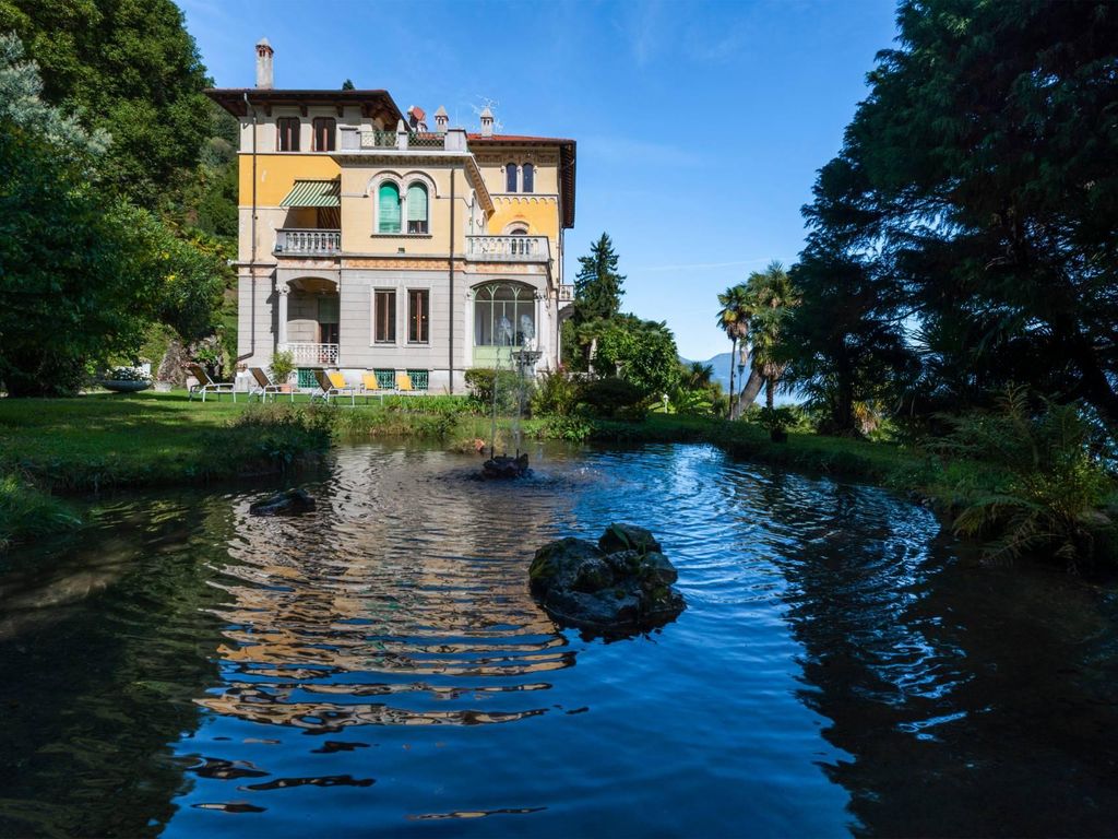 Prestigiosa villa di 615 mq in vendita Ghiffa, Italia