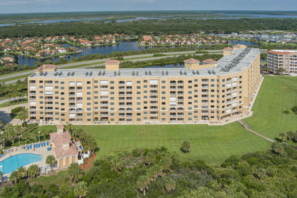 2 bedroom luxury Flat for sale in Palm Coast, Florida