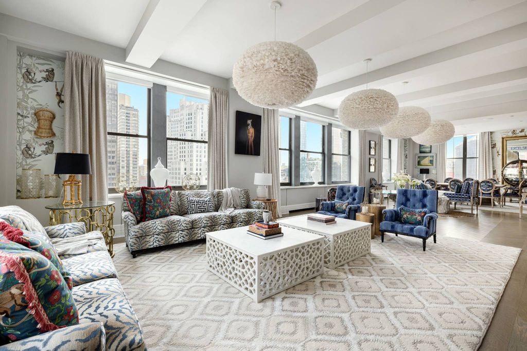 View of 8 room luxury Apartment for sale in Chelsea village, NYC, New York ...