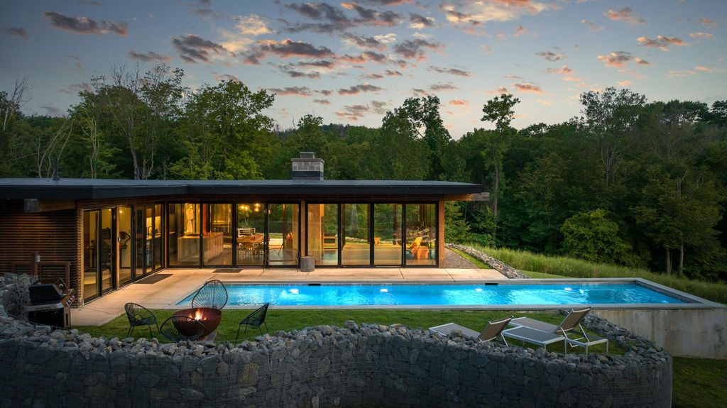 Luxury Detached House for sale in Hudson, New York