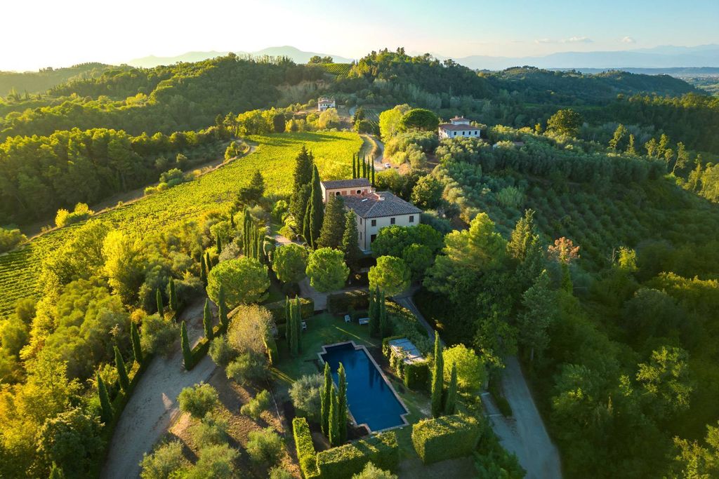 Villa di 600 mq in vendita Palaia, Italia