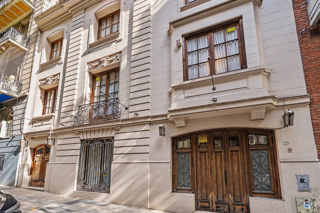 Коттедж в жилом комплексе в продажа Буэнос-Айрес, Ciudad Autónoma de Buenos Aires