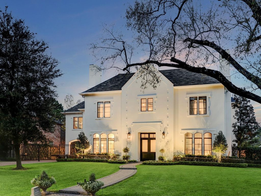Luxury 16 room Detached House for sale in 5614 Cedar Creek Drive, Houston, Harris County, Texas