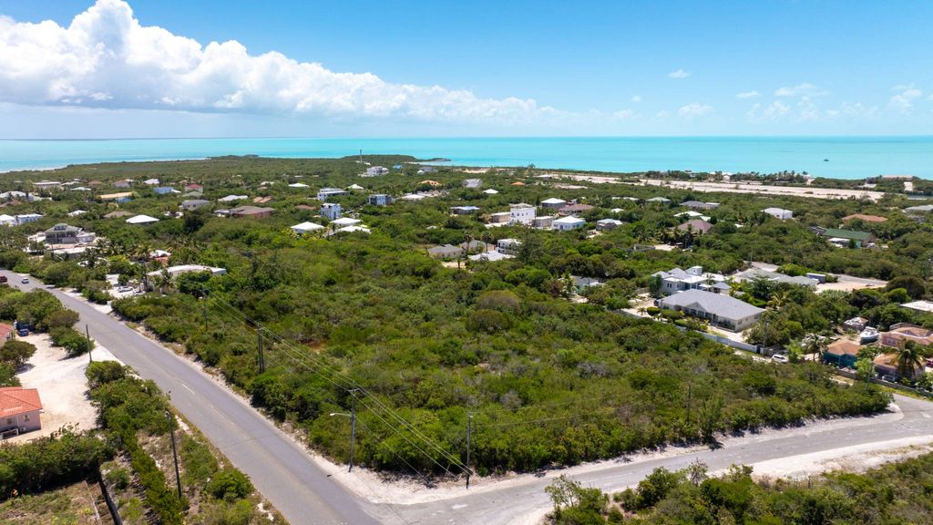 Земельный участок в продаже - Long Bay, Острова Тёркс и Кайкос