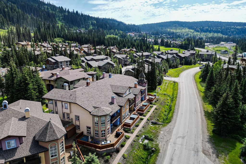 Sun Peaks, British Columbia 고급 타운하우스 옥내 면적 109 m² 매매 129096821