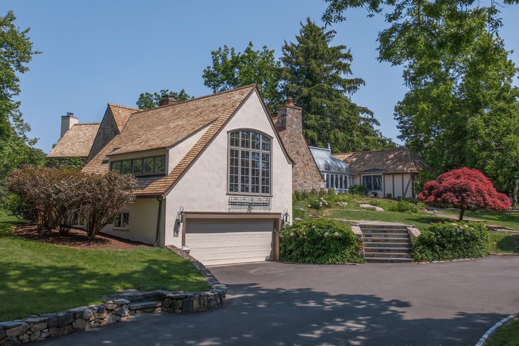 À venda Casa de 337 m2, Norwalk, Estados Unidos 128930385