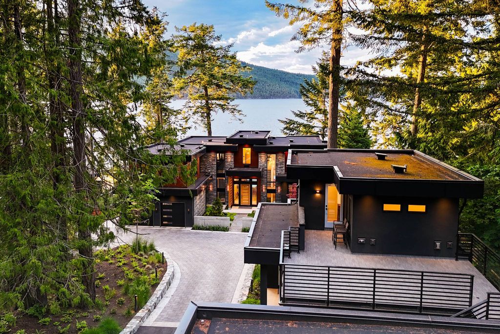 6 bedroom luxury Detached House for sale in North Saanich, British Columbia - 130838391 - LuxuryEstate.com