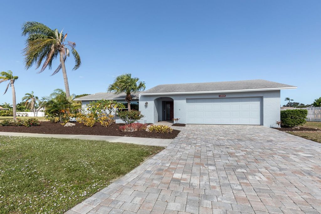 Luxury House for sale in Sarasota, Florida