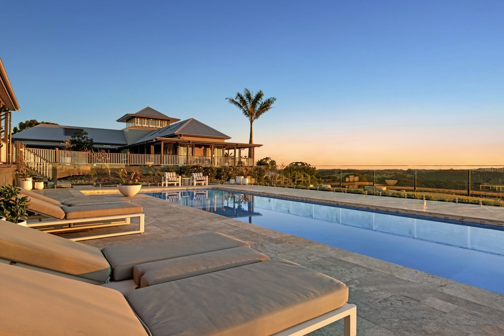 Luxury Detached House for sale in Byron Bay, Australia - 132605018 - LuxuryEstate.com