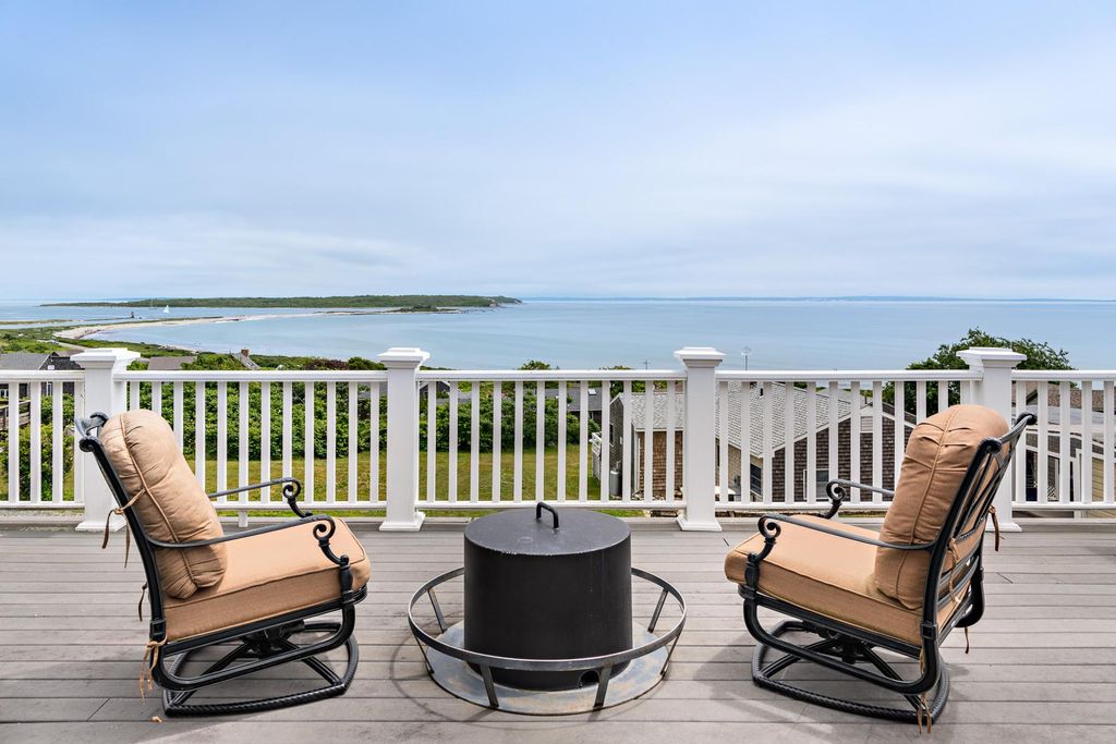 Luxury Detached House for sale in Cuttyhunk, Massachusetts 129849829