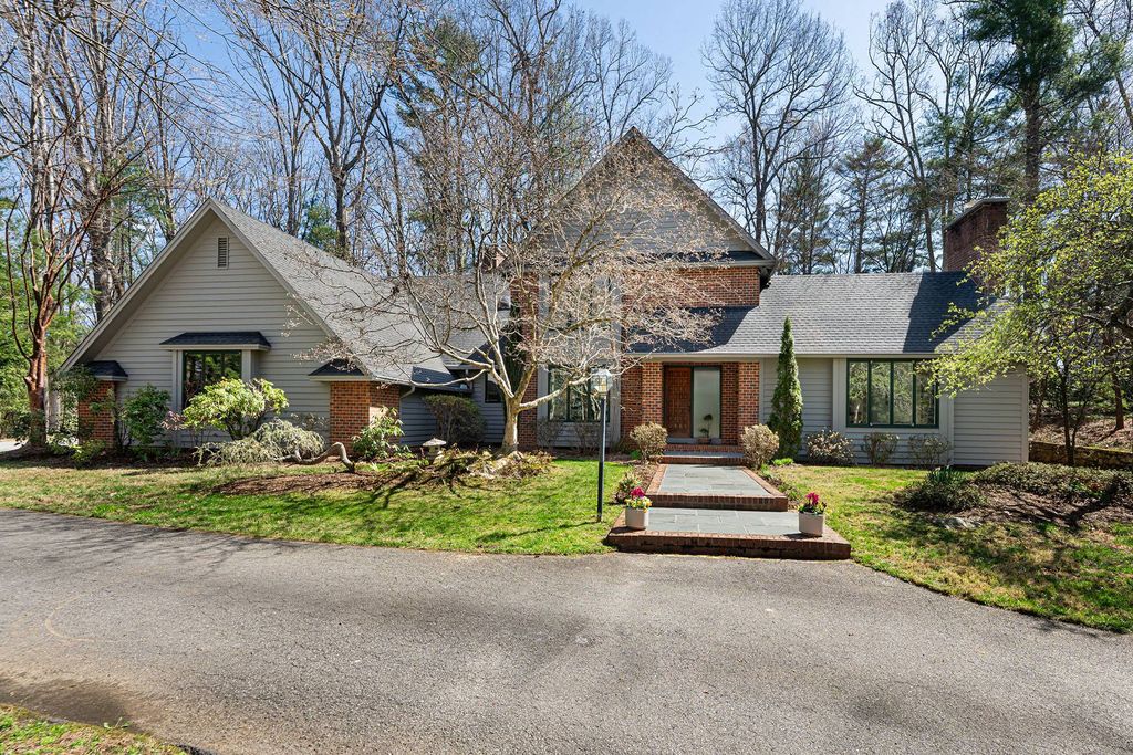 Эксклюзивный Особняк 385 м2 в продажа Asheville, США
