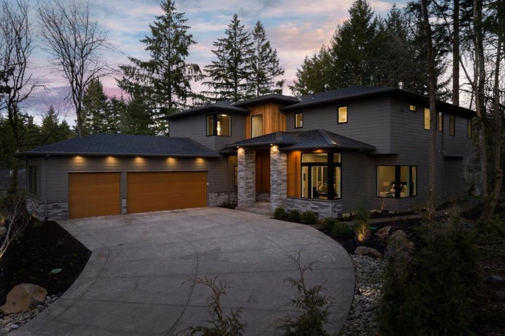 5 bedroom luxury House for sale in Lake Oswego, United States
