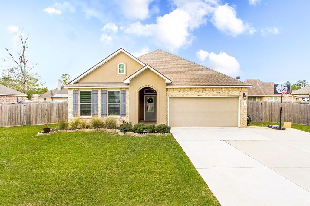 Luxuriöses Einfamilienhaus von 248 m2 zu verkaufen in Ponchatoula