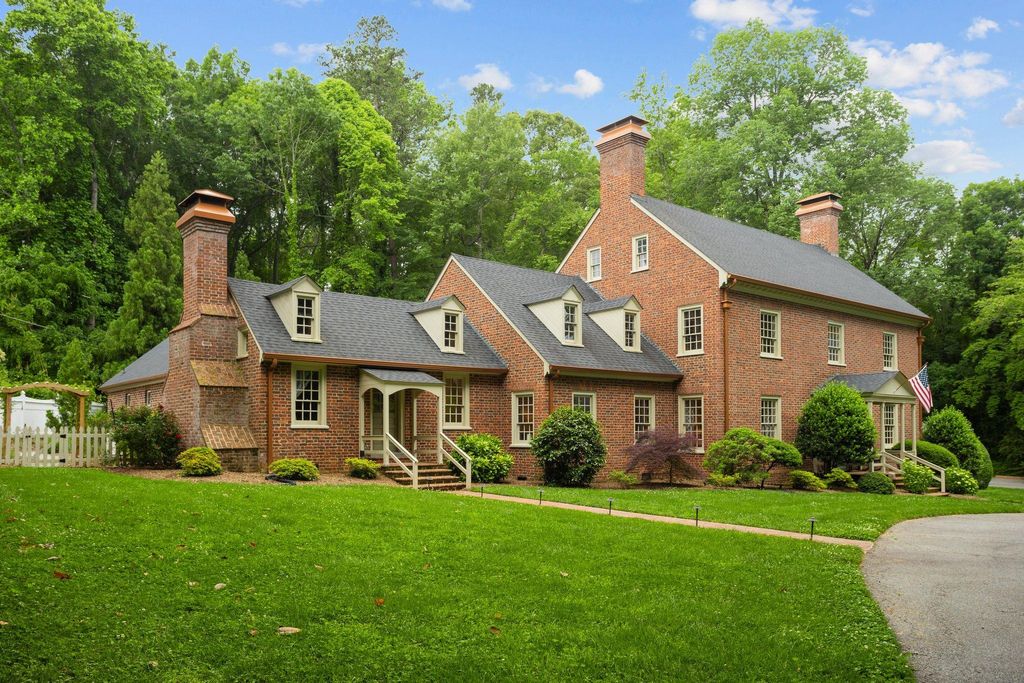 Prestigevolles Einfamilienhaus von 443 m2 zu verkaufen in Burlington