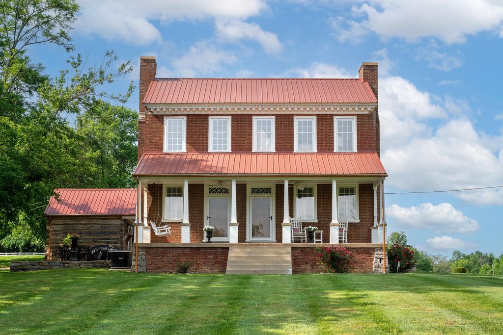 Luxury 7 room Detached House for sale in Greensburg, Kentucky