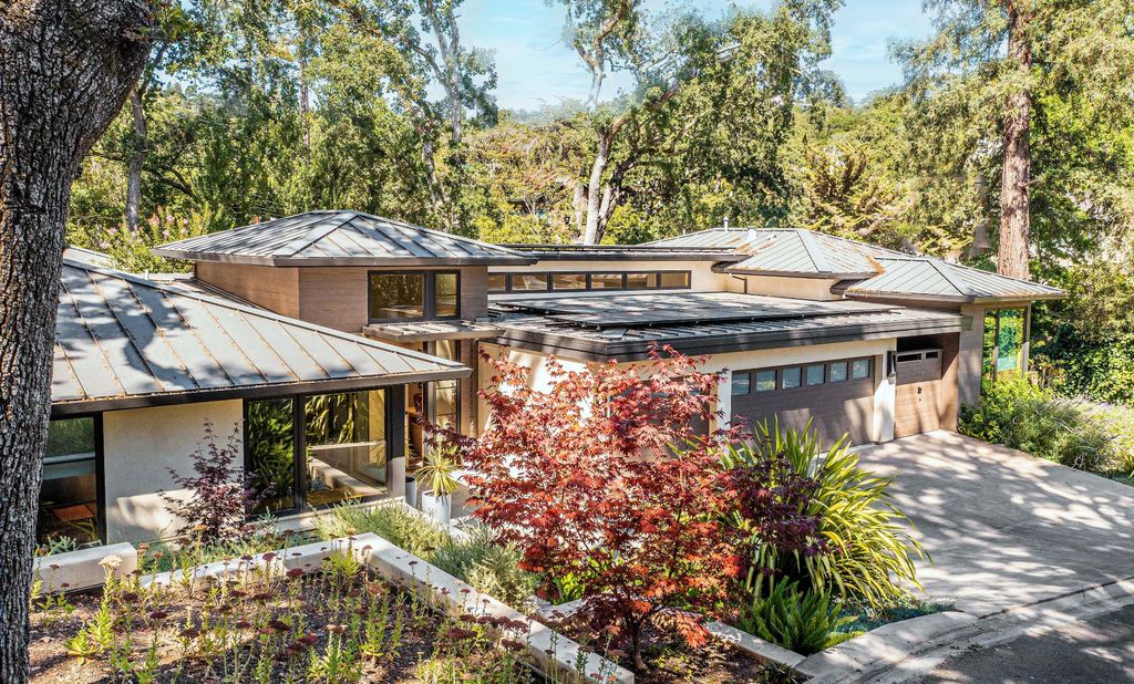 Luxury 5 bedroom Detached House for sale in Kentfield, United States