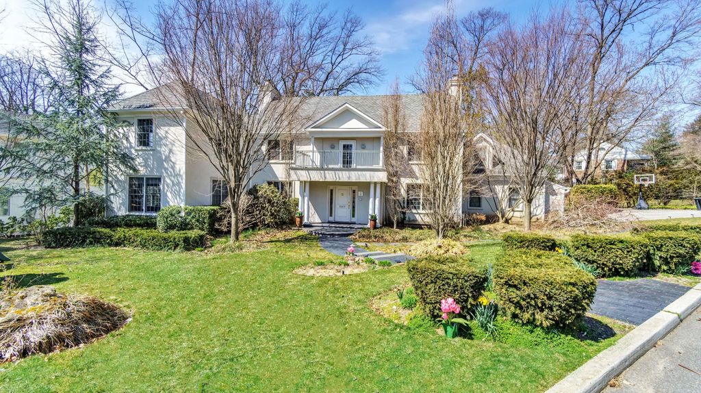 Luxury Detached House for sale in Great Neck, New York 128724881