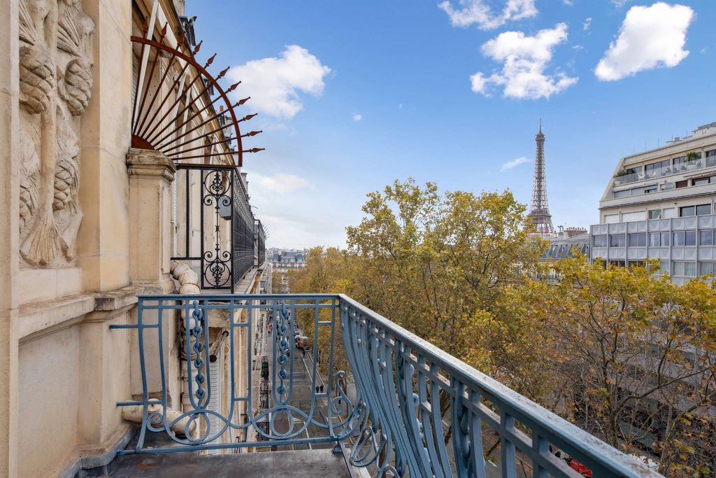 5 bedroom luxury Apartment for sale in ChampsElysées, Madeleine