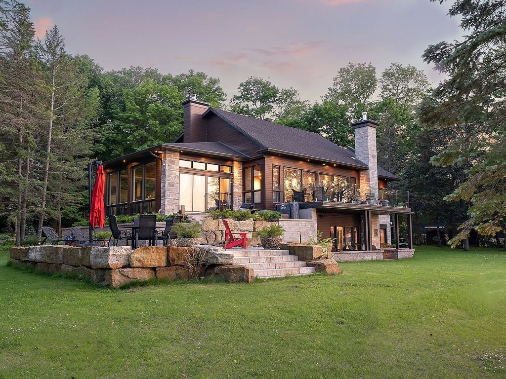 Vivienda de lujo de 1 m2 en venta 692 Rue des Châtaigniers