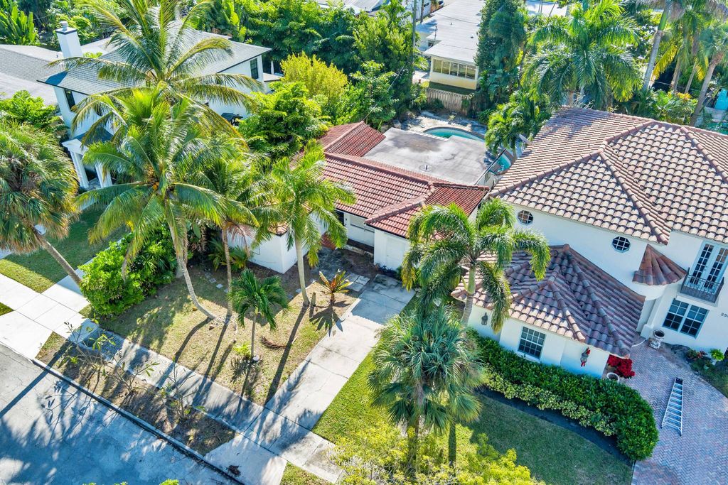 Престижный Особняк 124 м2 в продажа West Palm Beach, Флорида