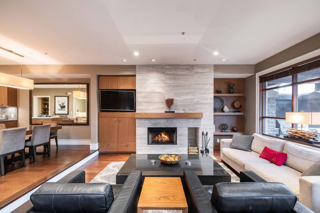 Luxury Flat for sale in Whistler Village, British Columbia - 132517427 - LuxuryEstate.com