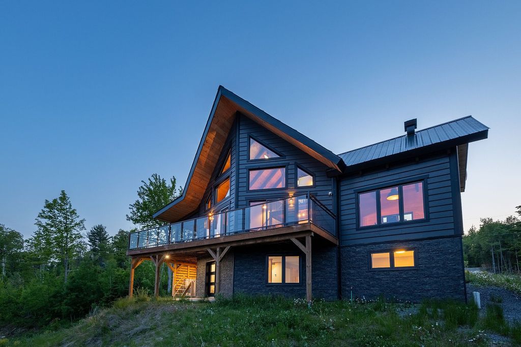 Maison exclusive de 138 m2 en vente Les Éboulements, Canada 129008599