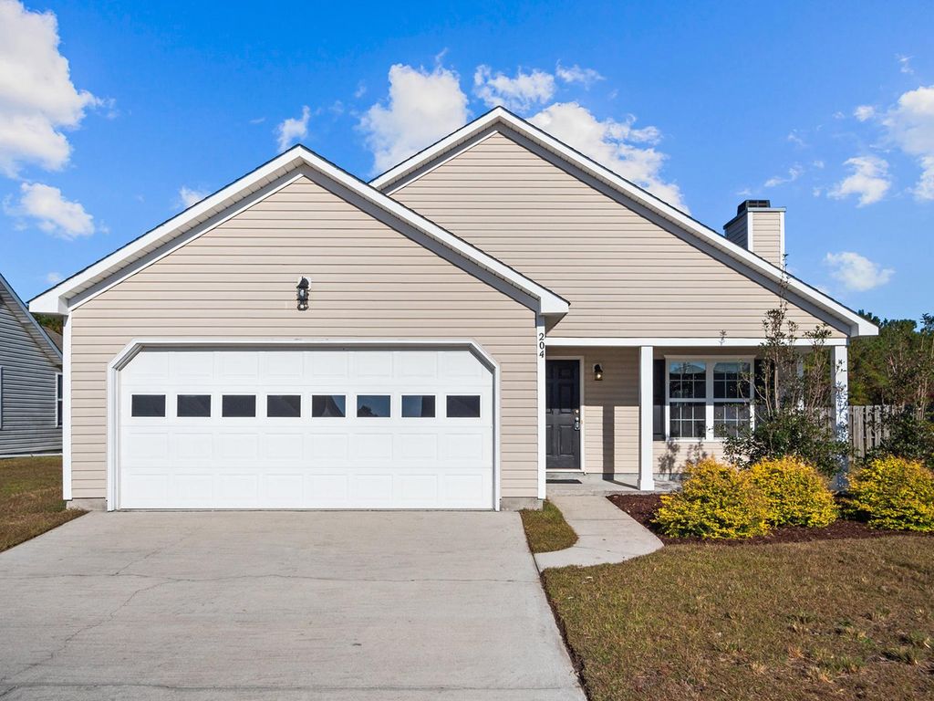 Luxury 3 bedroom Detached House for sale in Holly Ridge, United States