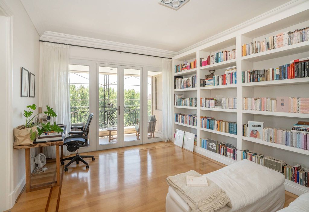 Особняк в продажа Буэнос-Айрес, Ciudad Autónoma de Buenos Aires