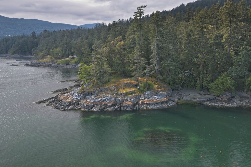 Особняк в продажа Salt Spring Island, Канада