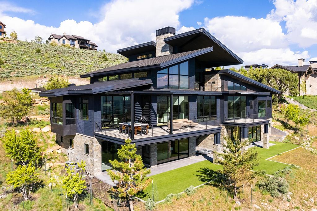 Luxury 4 bedroom Detached House for sale in Heber, Utah 128917843