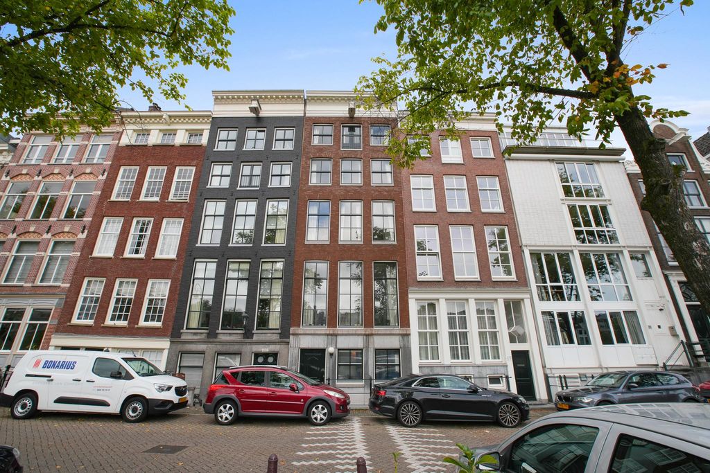 Luxe stadswoning met 7 kamers te koop in Amsterdam, NoordHolland