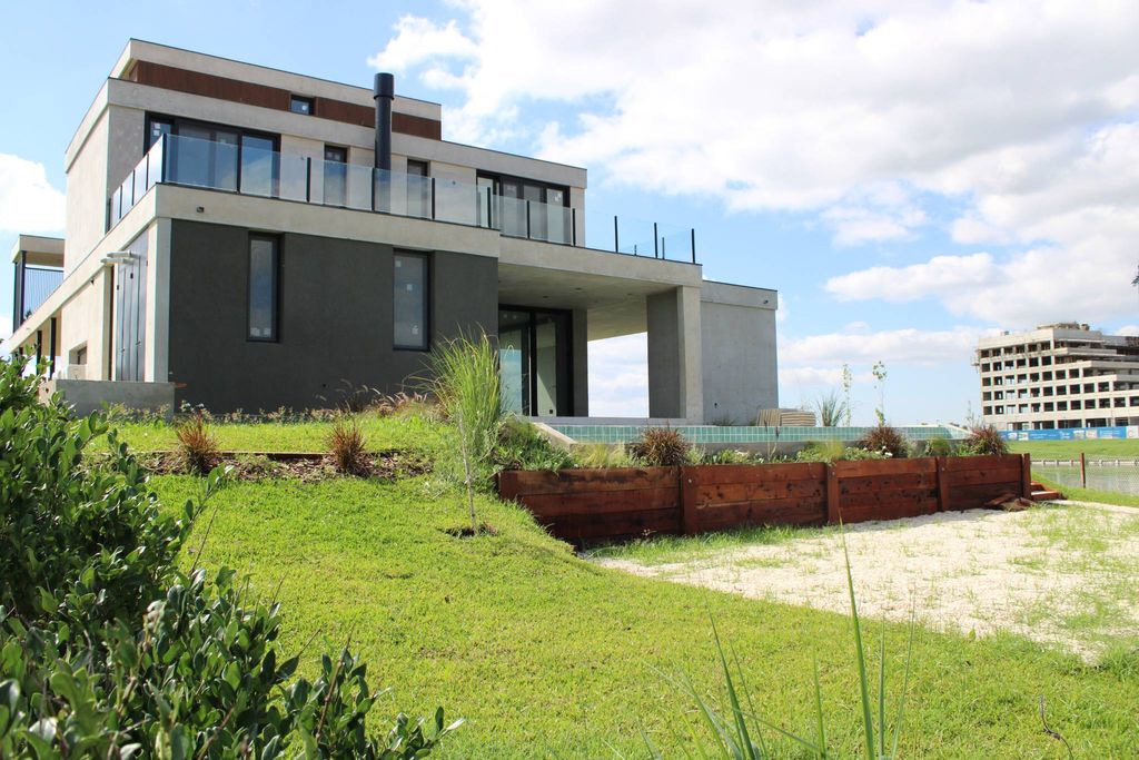 Особняк в продажа Nordelta, Аргентина