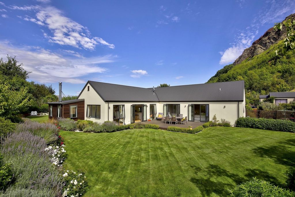 Luxury Detached House for sale in Arrowtown, Otago 122483845