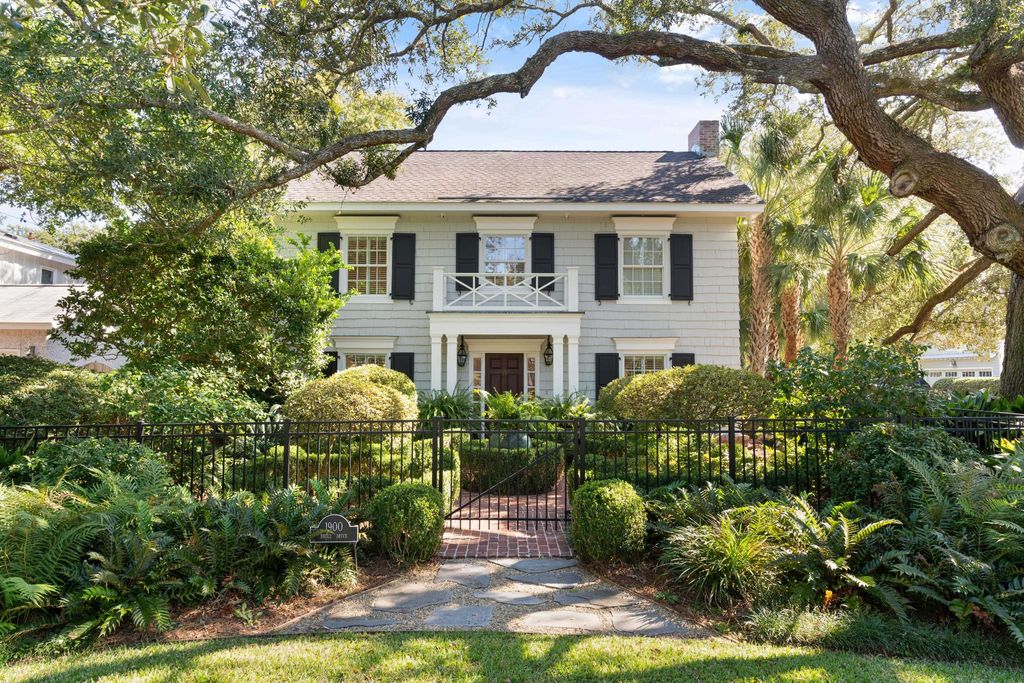 Luxury 4 bedroom Detached House for sale in St. Simons Island, Georgia
