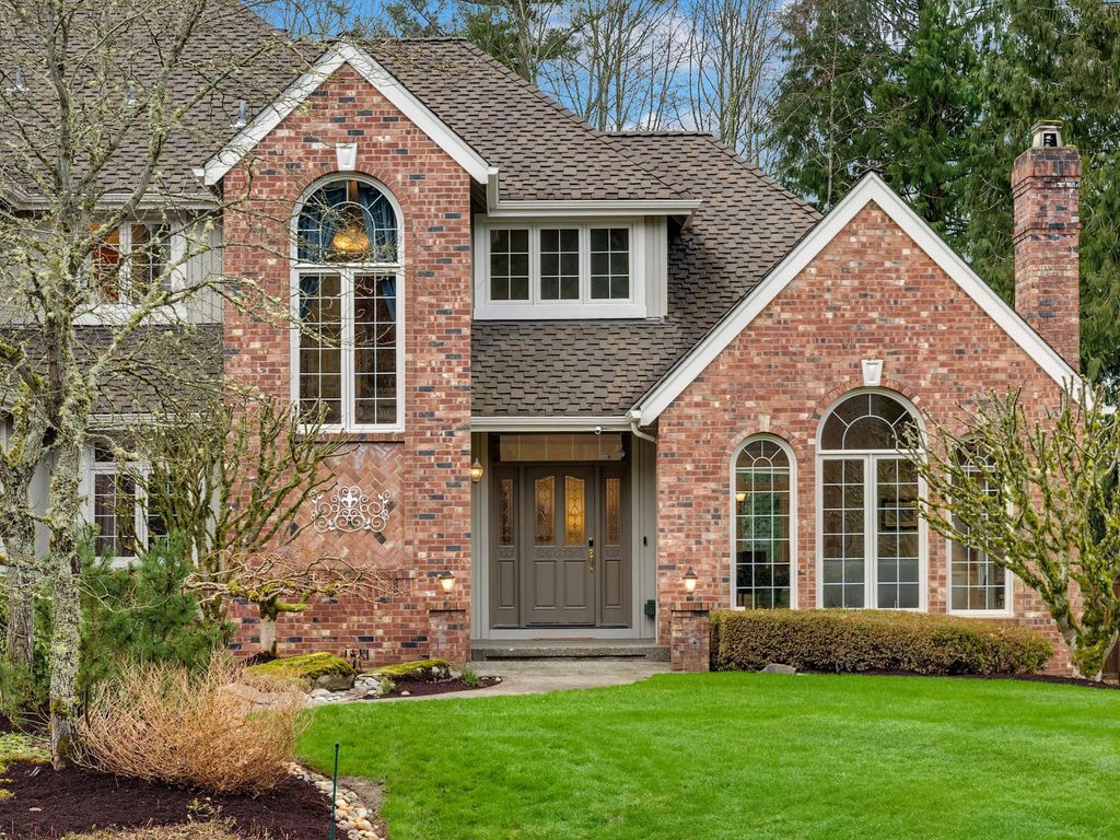 Luxury Detached House for sale in 12613 197th Place NE, Woodinville, King County, Washington