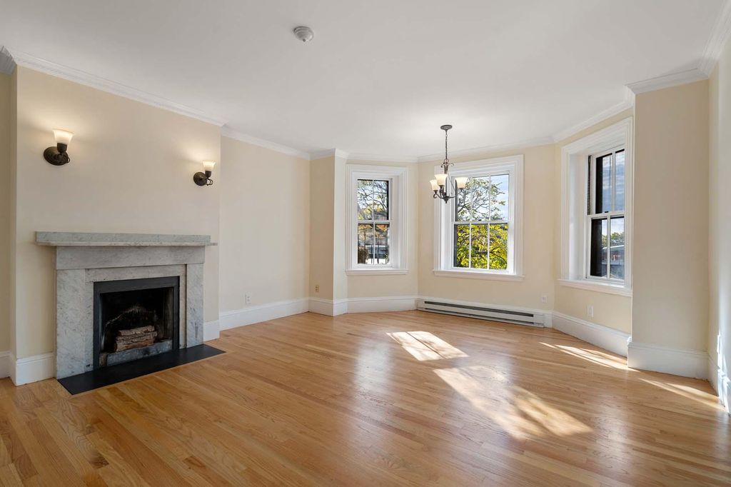 3 room luxury Apartment for sale in Boston, United States